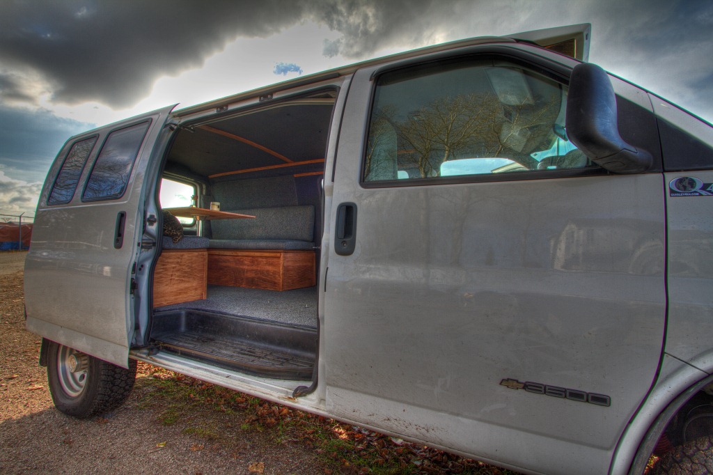 Kantorov Custom Upholstery | 12411 Trites Rd, Richmond, BC V7E 6J7, Canada | Phone: (604) 317-7923