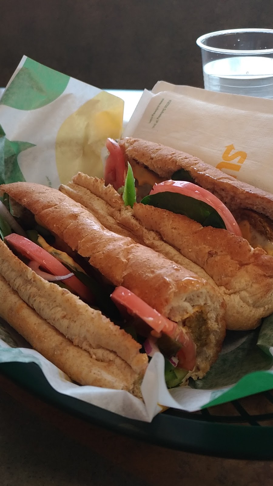 Subway | #11 3818 Gordon Drive Near H20 Recreation Centre Cook and Gordon, Kelowna, BC V1W 3G8, Canada | Phone: (250) 869-4760