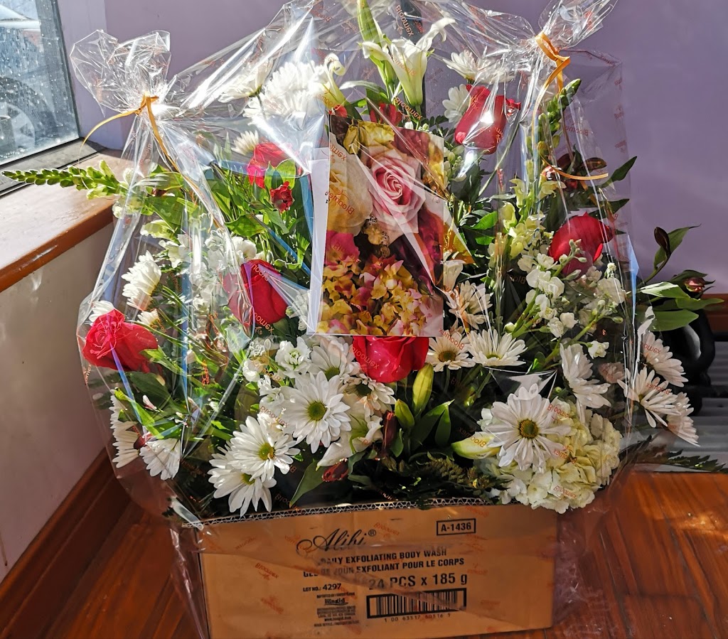 Bloomex Ottawa Flowers | 8-4095 Belgreen Dr, Ottawa, ON K1G 3N2, Canada | Phone: (613) 482-2676