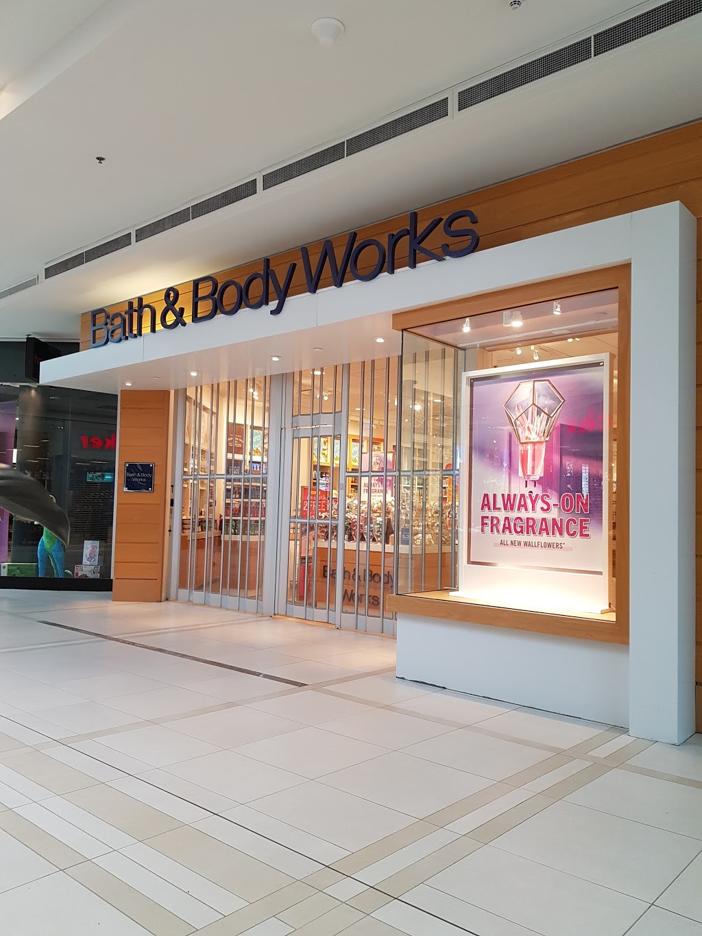 Bath & Body Works | 1225 St Marys Rd, Winnipeg, MB R2M 5E5, Canada | Phone: (204) 256-3636
