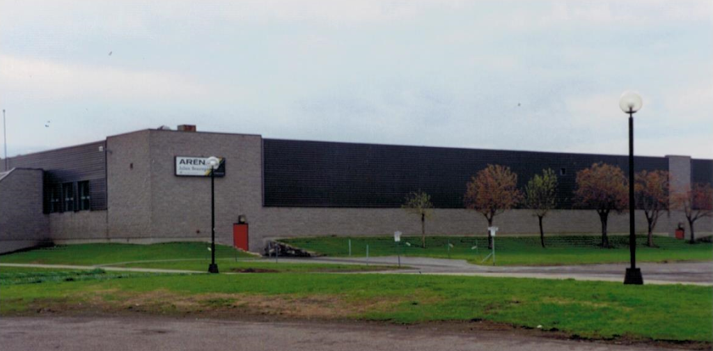 Aréna Julien-Beauregard | 727 Rue Desjardins, Marieville, QC J3M 1C9, Canada | Phone: (450) 460-3335