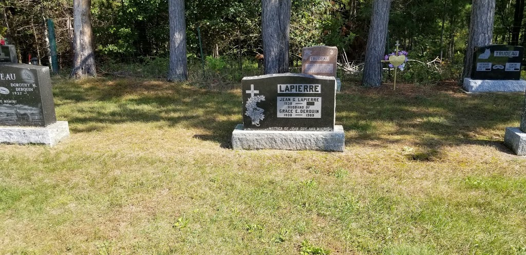 St Marys Cemetery | 1216-1260 Chemin du Cimetière, Quyon, QC J0X 2V0, Canada