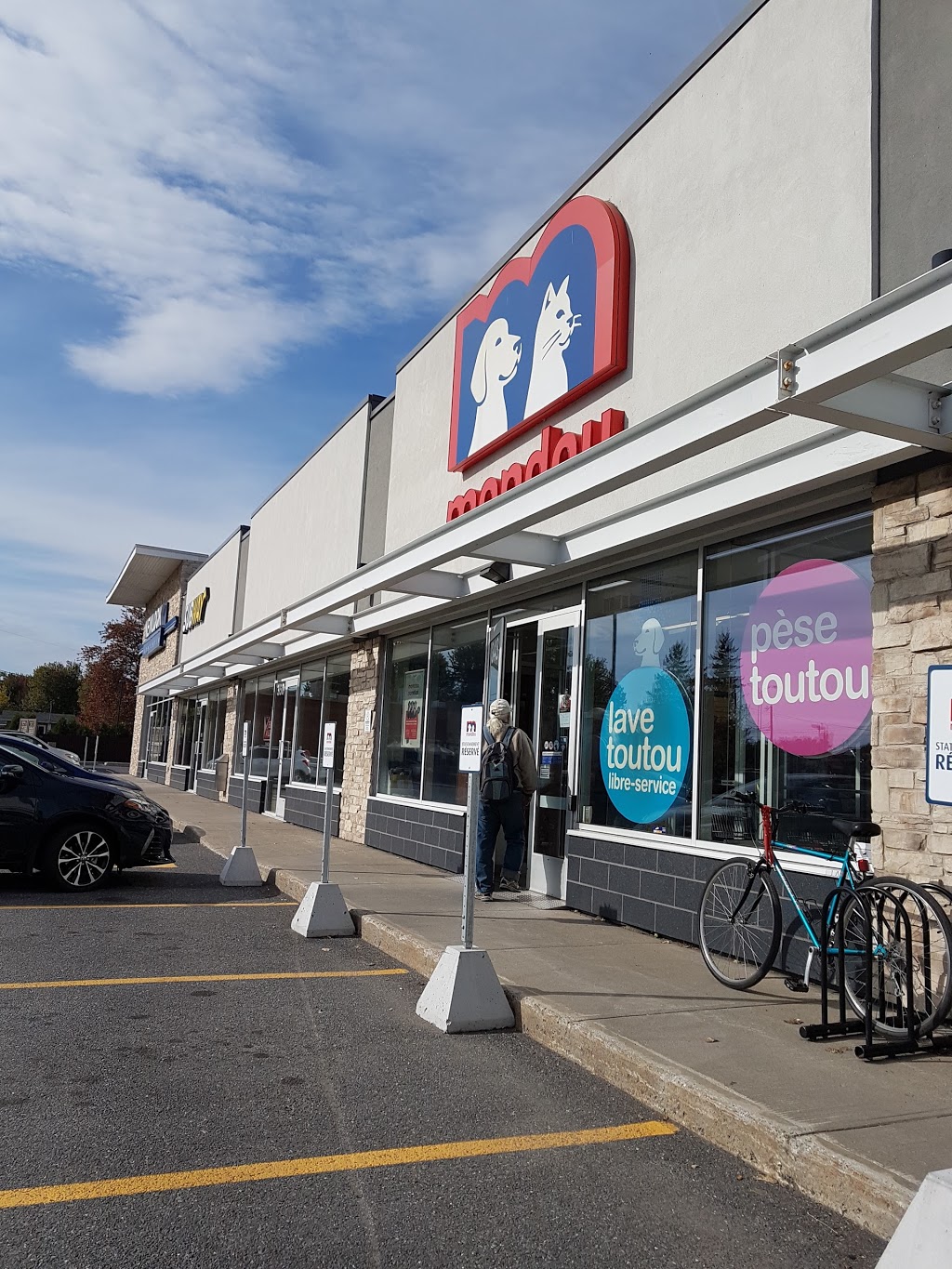 Mondou | 348 Boulevard Poliquin, Sorel-Tracy, QC J3P 0G4, Canada | Phone: (450) 742-0808