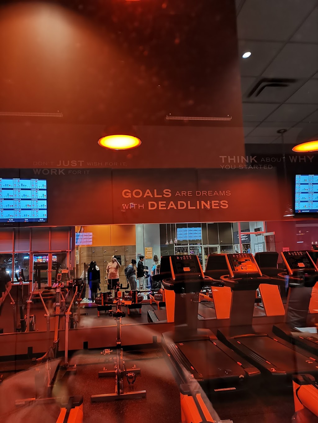 RioCan Elgin Mills Crossing | Leslie St & Elgin Mills Rd E, Richmond Hill, ON L4S 0B2, Canada | Phone: (289) 395-2220