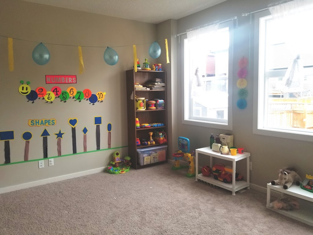 Burbujitas Dayhome | 209 Evansbrooke Way NW, Calgary, AB T3P 0M7, Canada | Phone: (204) 901-4481
