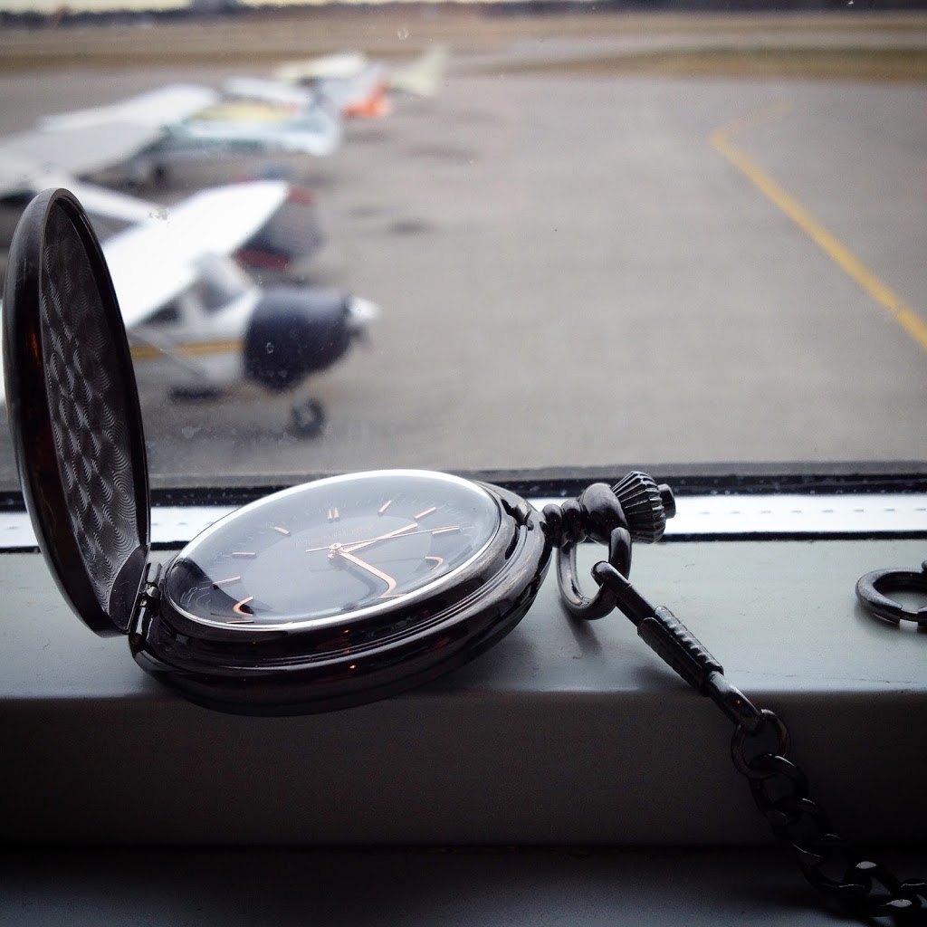 Durham Flight Centre | 1190 Keith Ross Dr, Oshawa, ON L1J 0C7, Canada | Phone: (905) 720-2831