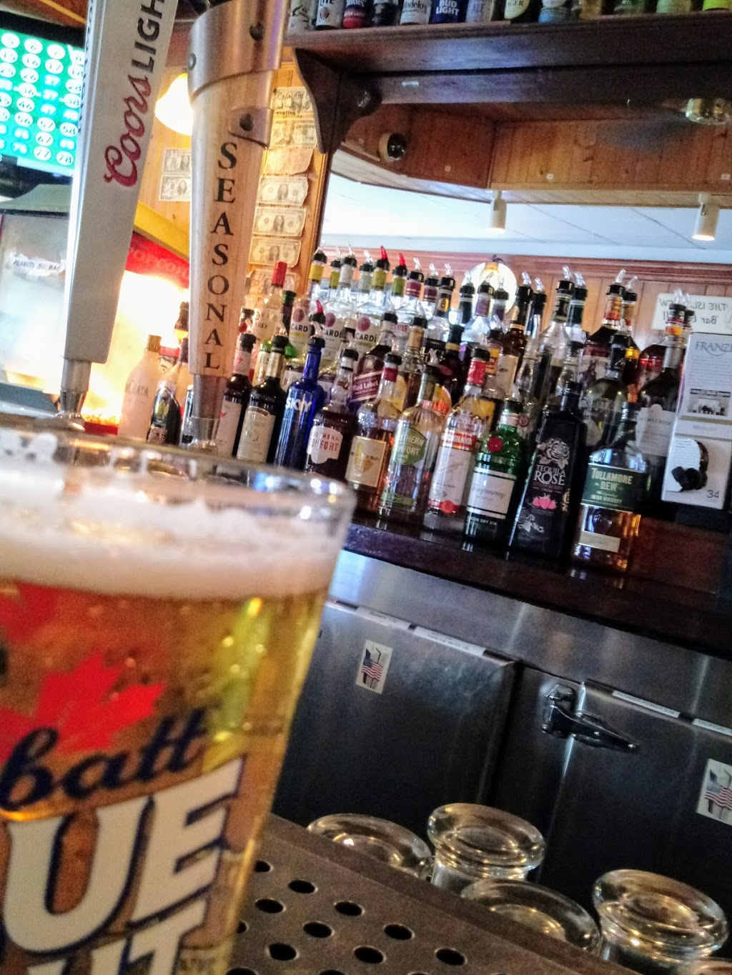 The Isle View | 791 Niagara St, Tonawanda, NY 14150, USA | Phone: (716) 693-6843