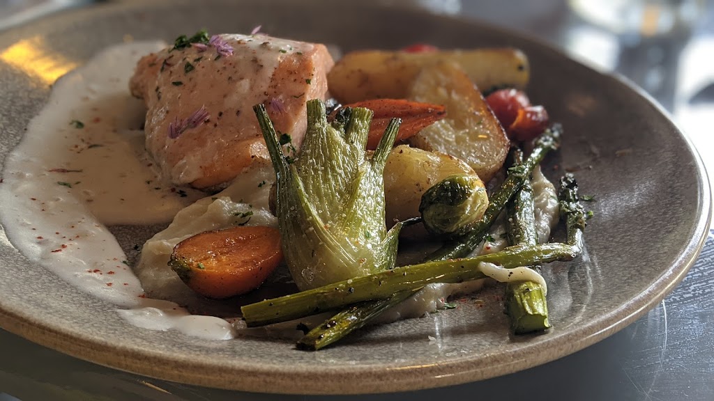 Bistro La Muse | 39 Rue St Jean Baptiste, Baie-Saint-Paul, QC G3Z 1M3, Canada | Phone: (418) 435-6839