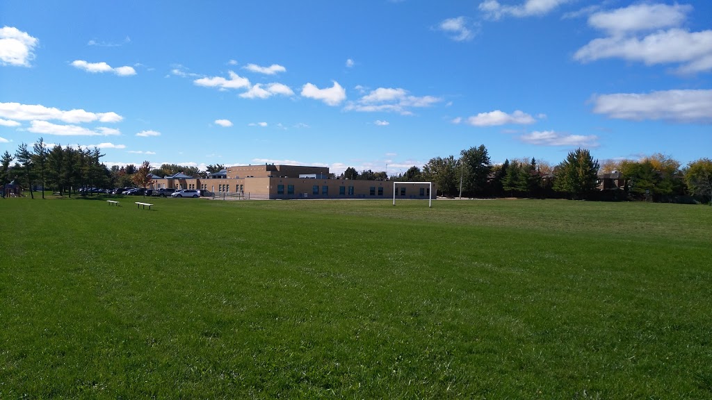 Thorncrest Park | 3295 Thorncrest Dr, Mississauga, ON L5L 4K6, Canada