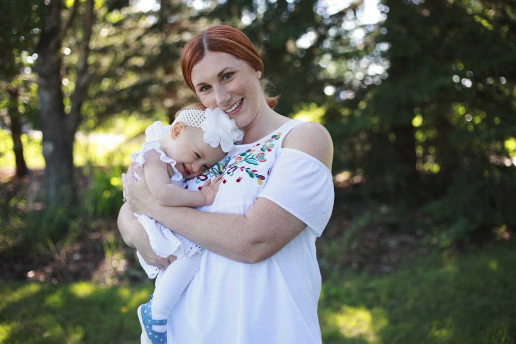 Photography by Alison | 20a St, Bowden, AB T0M 0K0, Canada | Phone: (403) 559-8914
