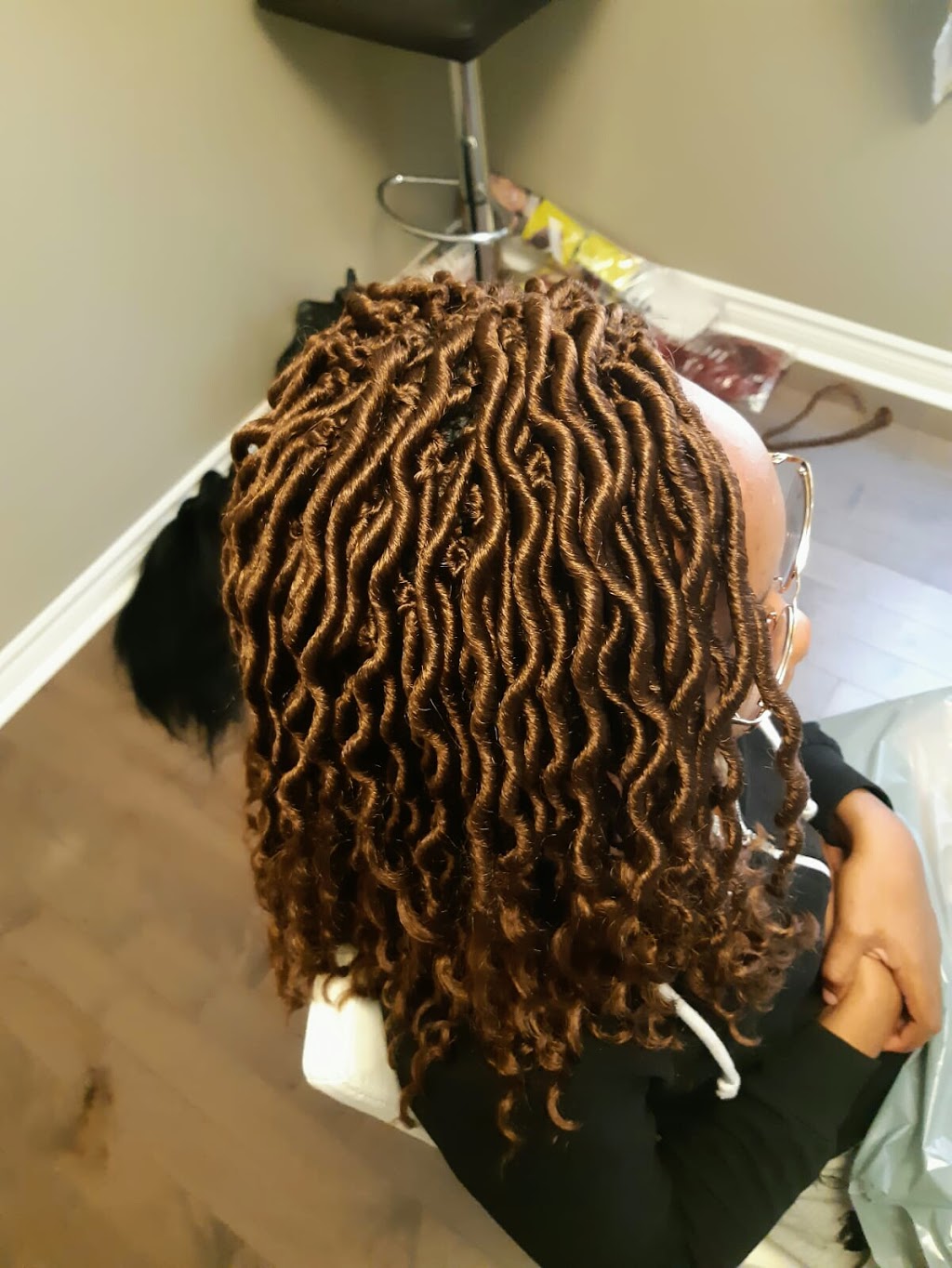 MNO HAIR STYLIST | 868 Wrenwood Dr, Oshawa, ON L1K 0C3, Canada | Phone: (647) 408-2035