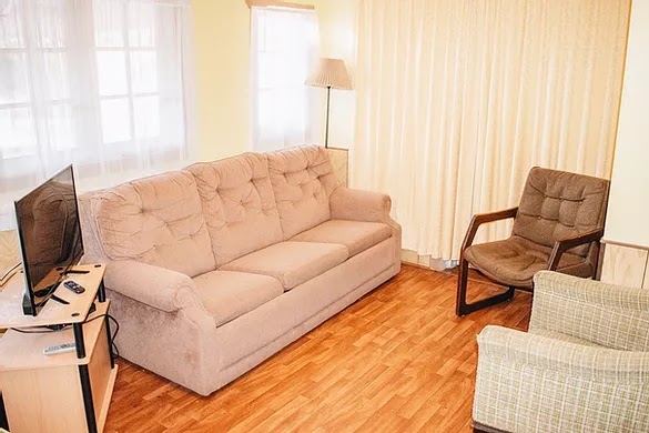 Sunset Hollow Cottages | 1151 2nd Ave S, Sauble Beach, ON N0H 2G0, Canada | Phone: (888) 367-7431