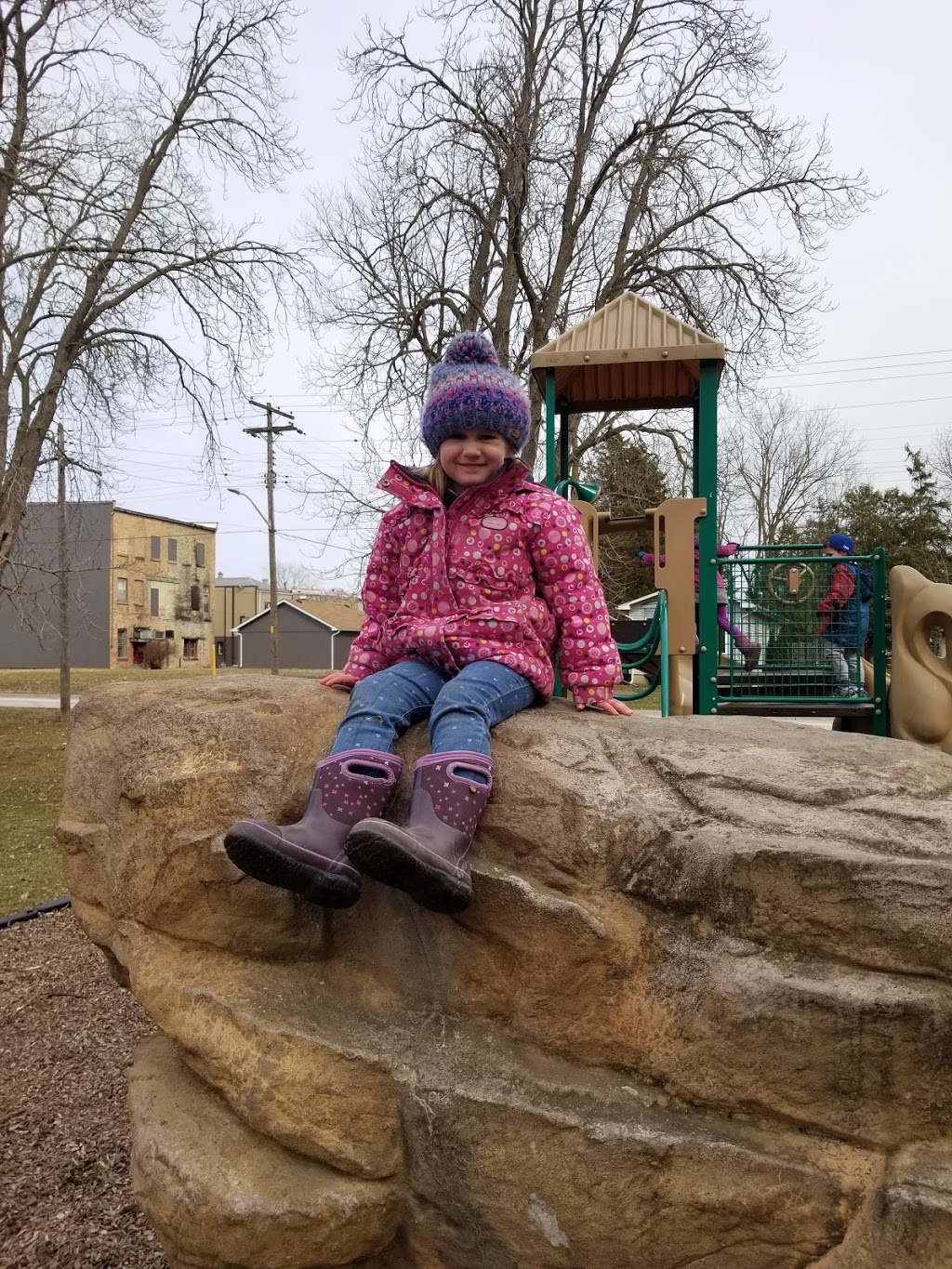 Coronation Park | 176 Broadway St, Parkhill, ON N0M 2K0, Canada | Phone: (519) 294-0573