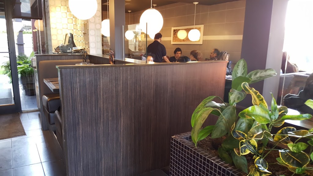 Dennys | 10211 St Edwards Dr, Richmond, BC V6X 2M9, Canada | Phone: (604) 276-2853