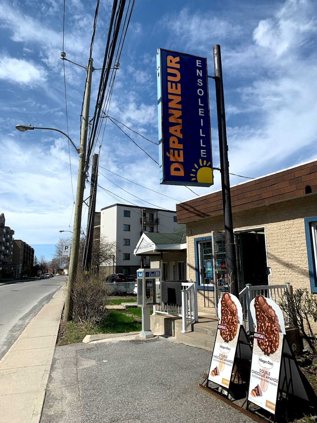 Dépanneur Ensoleille | 1840 Rue Saint-Georges, LeMoyne, QC J4P 3J4, Canada | Phone: (450) 671-7536
