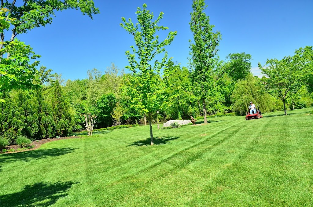 K2 Lawn Care | 8740 McGarry Dr, Niagara Falls, ON L2H 3L5, Canada | Phone: (807) 708-6987