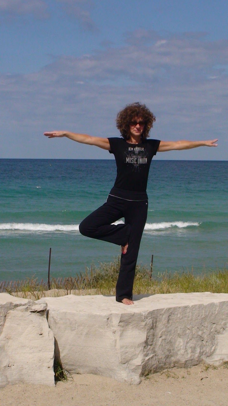 OM YOGA CENTER | 800 Reynolds Dr, Kincardine, ON N2Z 3A5, Canada | Phone: (519) 396-9874