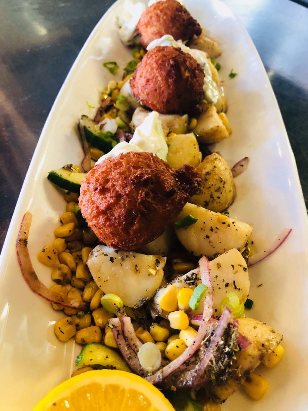 Pub Le Houblon | 1459 Boulevard Louis Fréchette, Nicolet, QC J3T 1M3, Canada | Phone: (819) 293-3033