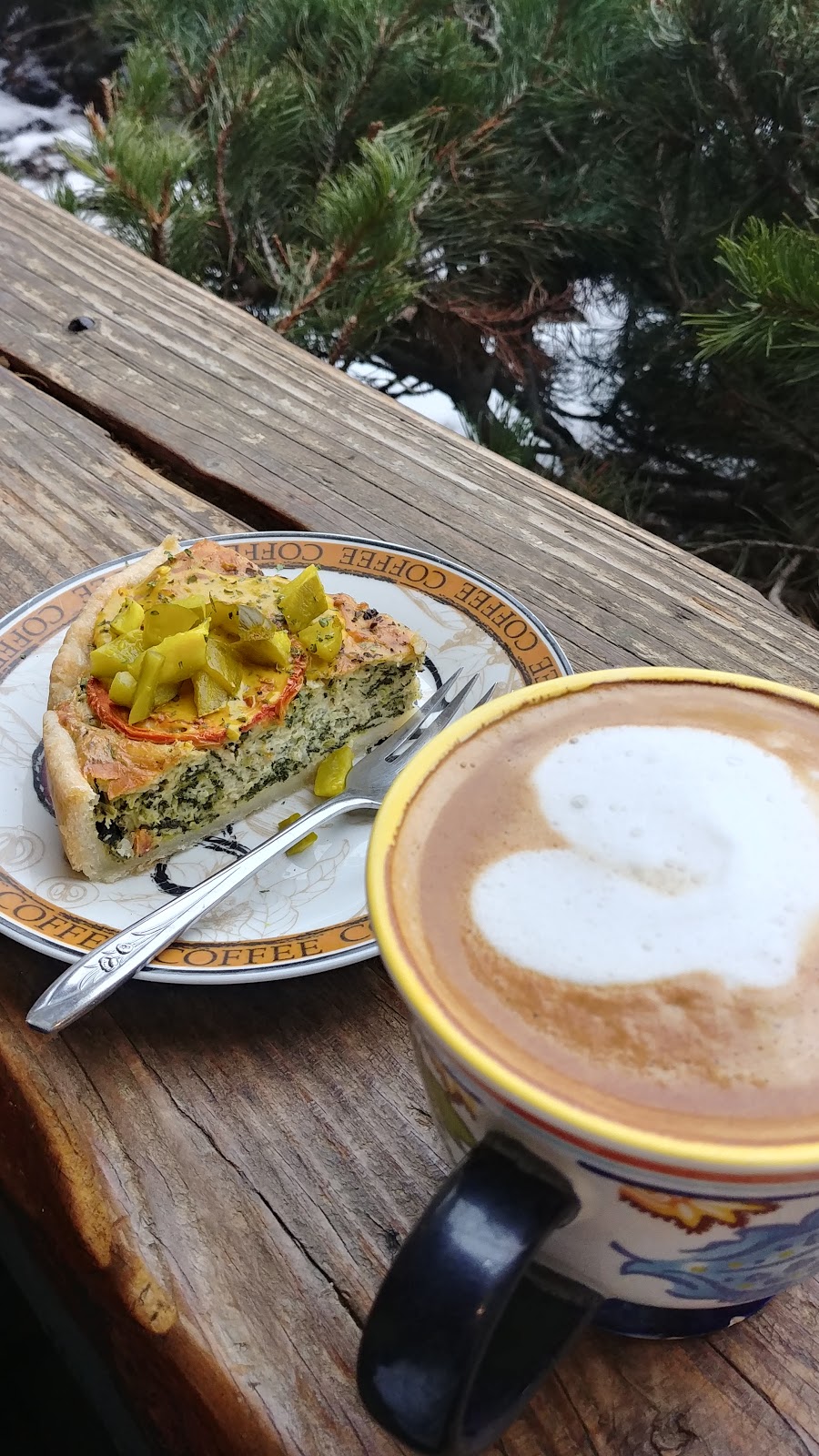 Bolacco Café | 3160 Creekside Way, Sun Peaks, BC V0E 5N0, Canada | Phone: (250) 578-7588