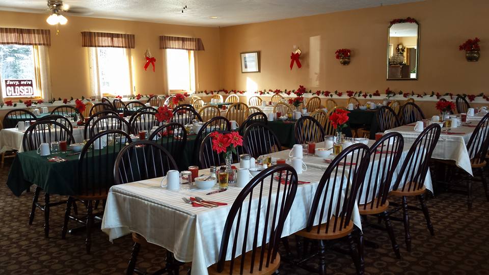 Fundy Rocks Motel | 3471 NB-114, Hopewell Cape, NB E4H 2G5, Canada | Phone: (506) 734-1904