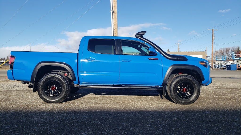 Silver Spray Wash | 988 Waterton Ave, Pincher Creek, AB T0K 1W0, Canada | Phone: (403) 627-4255
