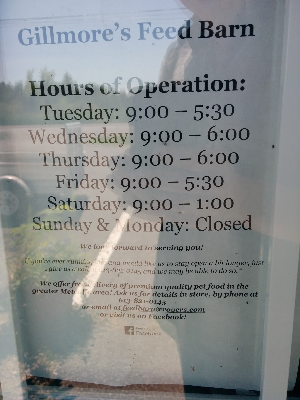 Gillmores Feed Barn | 6844 Bank St, Metcalfe, ON K0A 2P0, Canada | Phone: (613) 821-0145