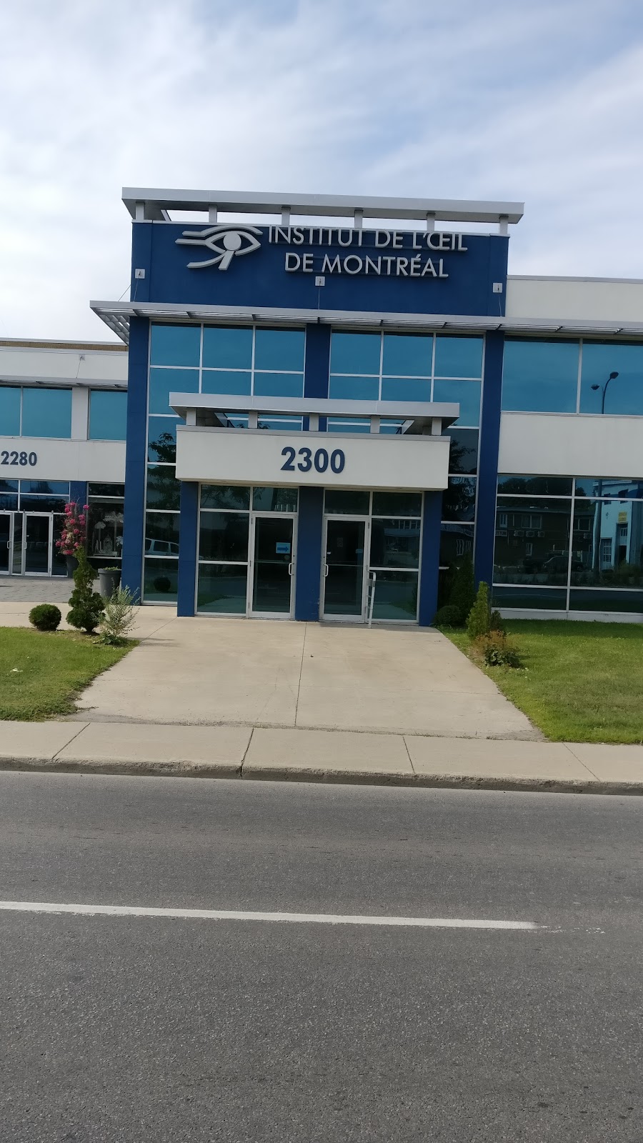 Institut de loeil de Montreal | 2300 Boulevard Marcel-Laurin, Saint-Laurent, QC H4R 1K3, Canada | Phone: (514) 745-4445