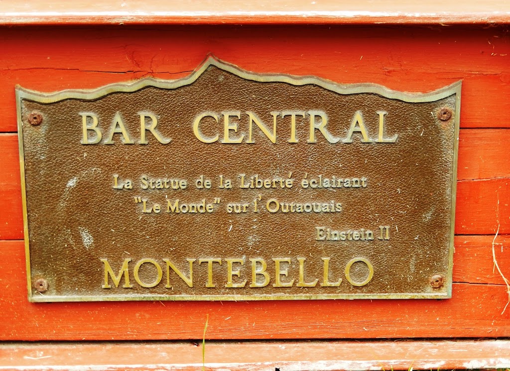 Bar Central | point of interest | 521 Rue Notre Dame, Montebello, QC J0V 1L0, Canada | 8194236411 OR +1 819-423-6411