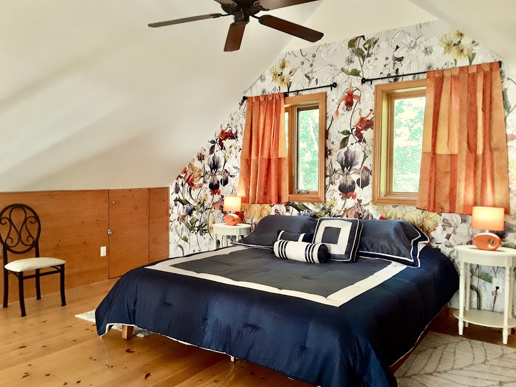 Domaine Baie Mud | Chem. Hall, Les Collines-de-lOutaouais, QC J8N 0B5, Canada | Phone: (819) 671-0019