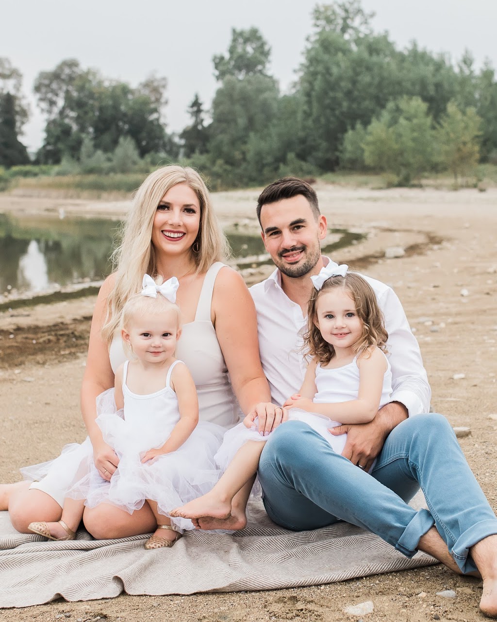 Yellow Brick Road Photography | 54 Eramosa Crescent, Guelph, ON N1E 5Z4, Canada | Phone: (519) 841-8494