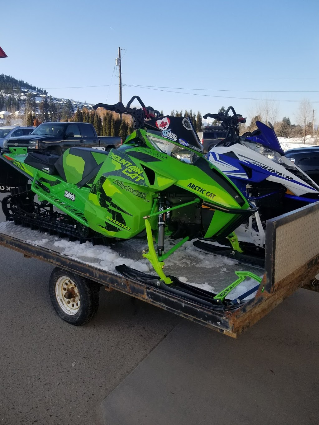 Esso | 1799 BC-33, Kelowna, BC V1P 1K5, Canada | Phone: (250) 765-2407