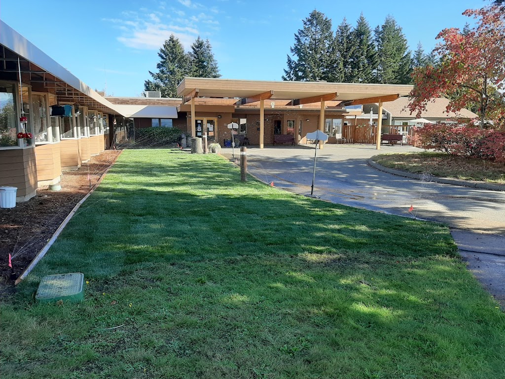Glacier View Lodge | 2450 Back Rd, Courtenay, BC V9N 8B5, Canada | Phone: (250) 338-1451