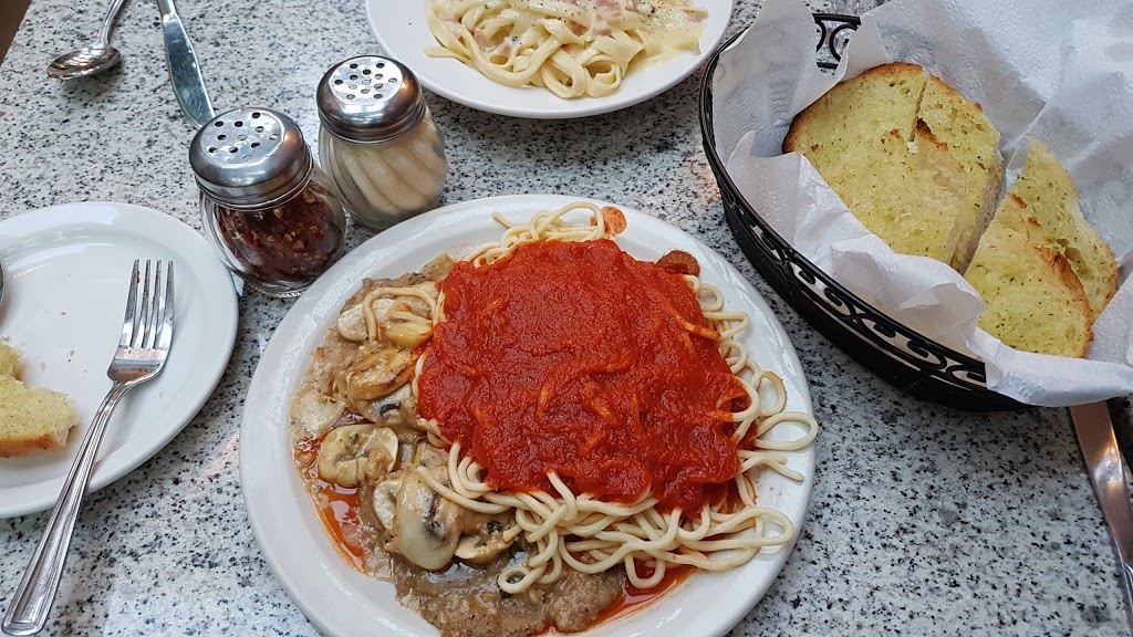 Mamma Martino’s Restaurant | 624 The Queensway, Etobicoke, ON M8Y 1K3, Canada | Phone: (416) 251-3337