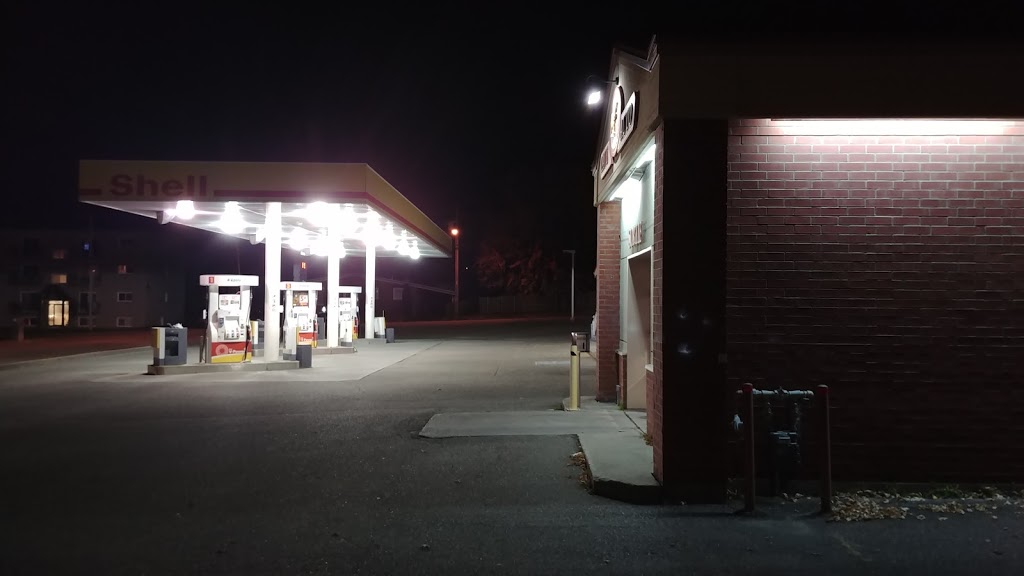 Shell | 825 Rue des Jardins-Fleuris, Sherbrooke, QC J1E 1J4, Canada | Phone: (819) 347-1462