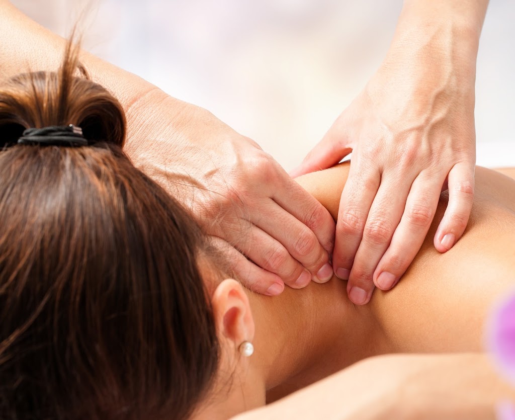 Urbania Chiropratique Chambly | 1969 Bd de Périgny Suite 102, Chambly, QC J3L 4C3, Canada | Phone: (514) 247-3336