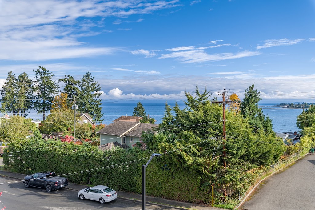 Bayside Manor Apartments | 261 Dogwood St, Parksville, BC V9P 1E1, Canada | Phone: (250) 228-5848