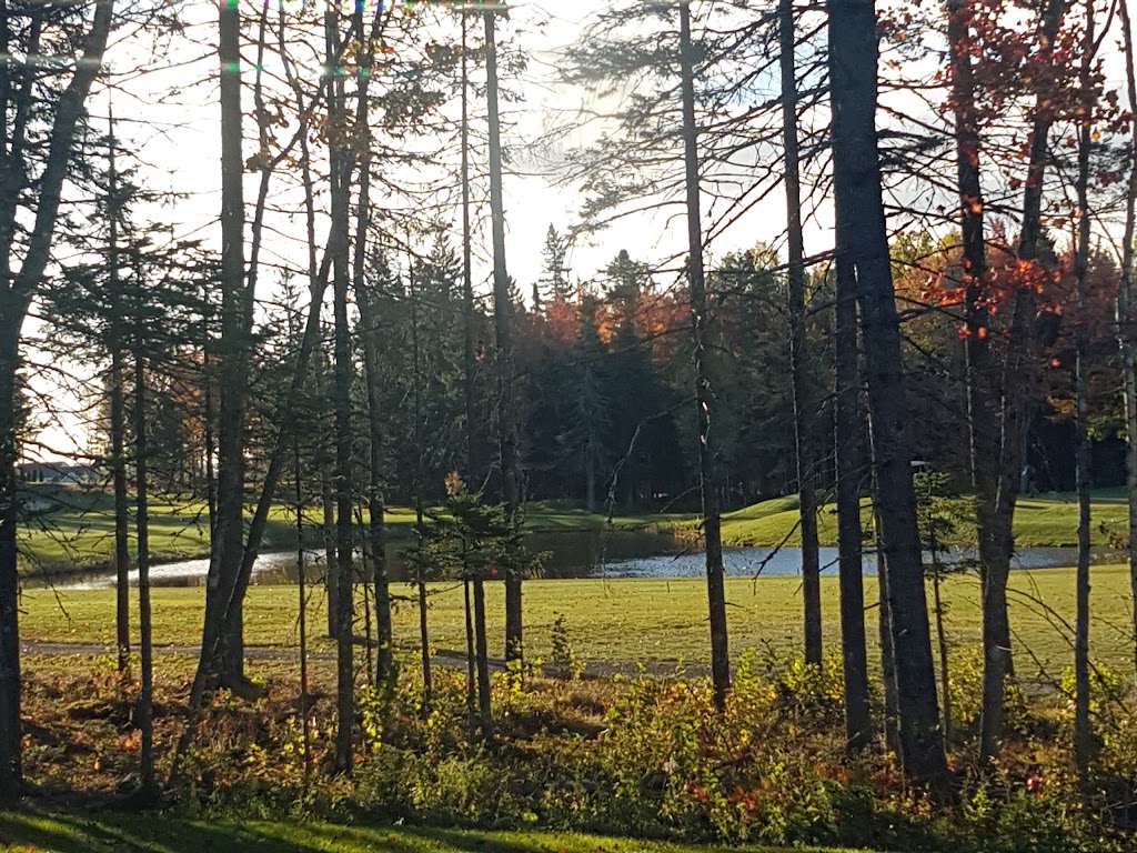 Mountain Woods | 1 Tee Time Dr, Moncton, NB E1G 5M2, Canada | Phone: (506) 858-1611