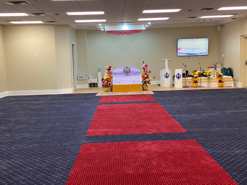 GURU NANAK DARBAR | 218 Mud St E, Stoney Creek, ON L8J 3C5, Canada | Phone: (905) 930-9225
