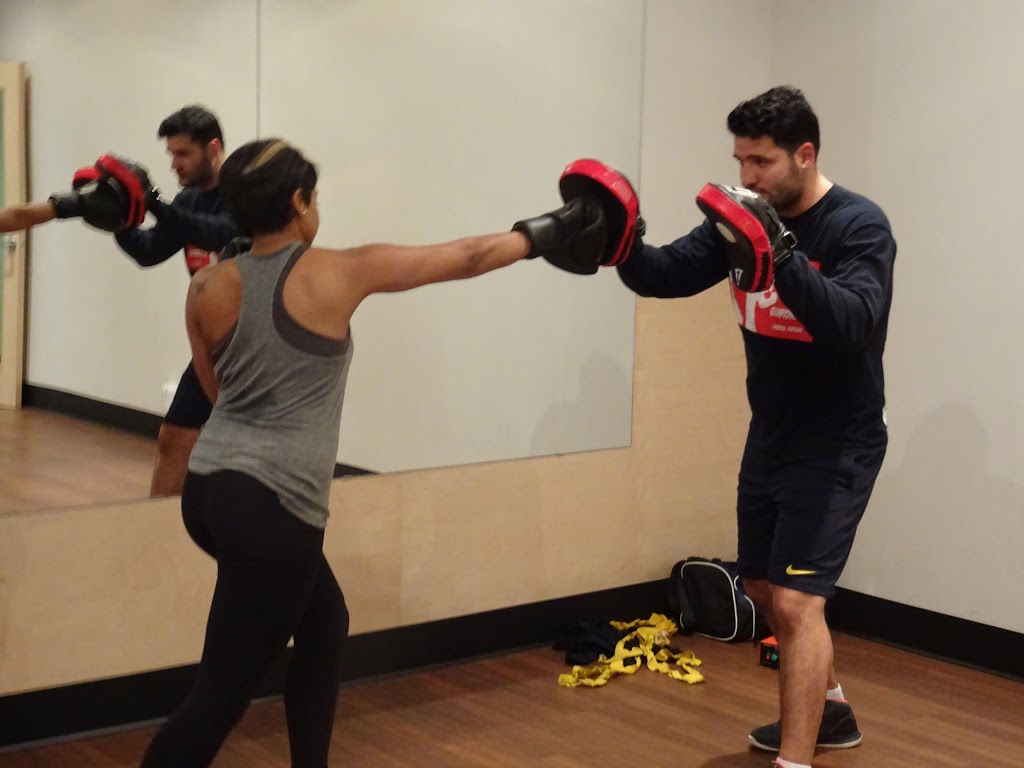 Anytime Fitness | 579 Kerr St Units 1-2A, Oakville, ON L6K 3E1, Canada | Phone: (905) 338-0123