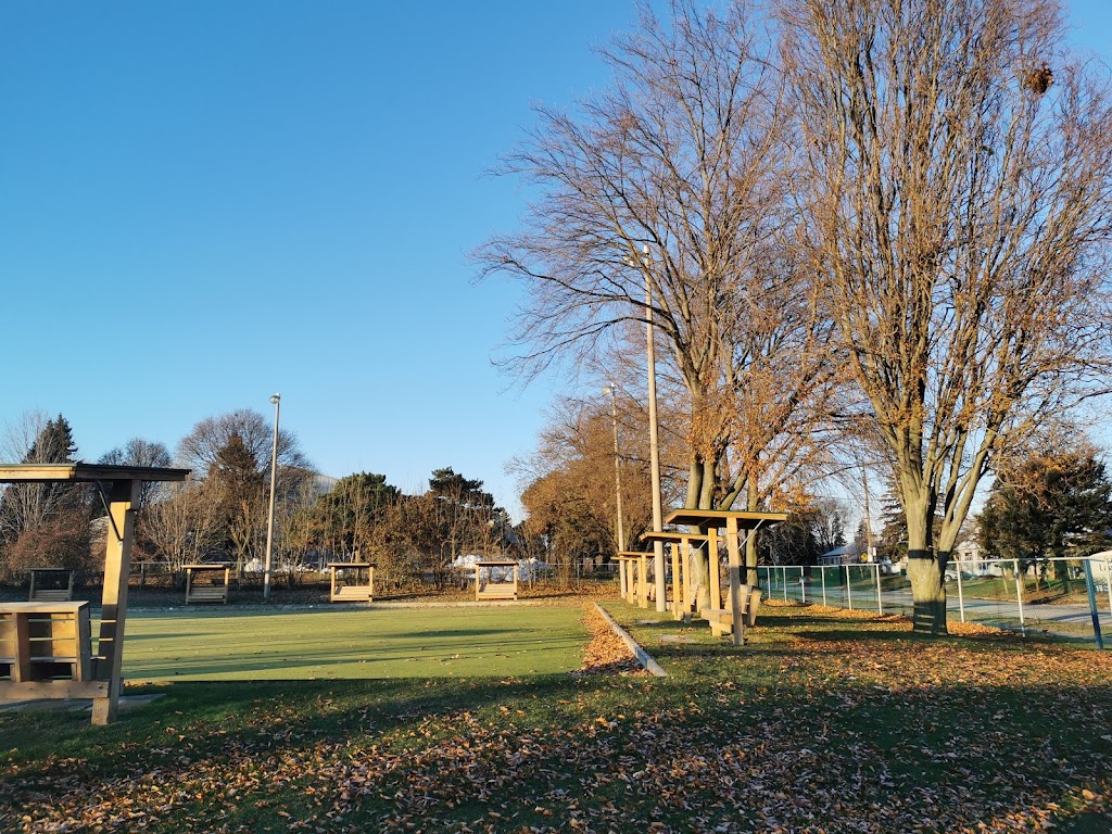 Agincourt Lawn Bowling Club | 15 Heather Rd, Scarborough, ON M1S 2E1, Canada | Phone: (416) 396-5547