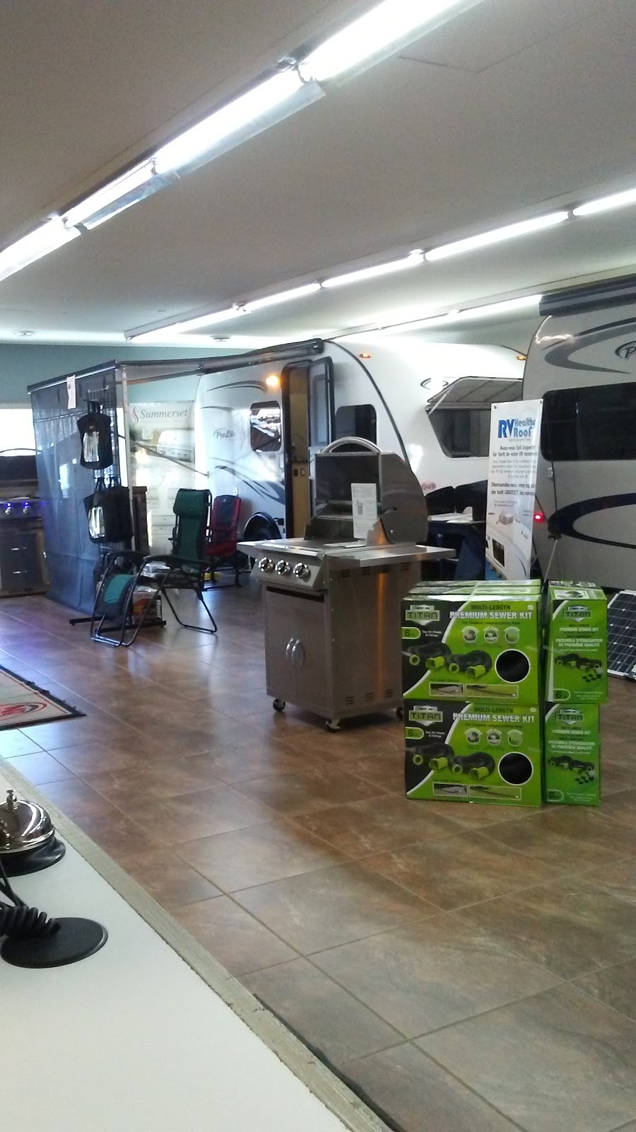 Caravane 201 | 585 QC-201, Saint-Clet, QC J0P 1S0, Canada | Phone: (877) 511-9696