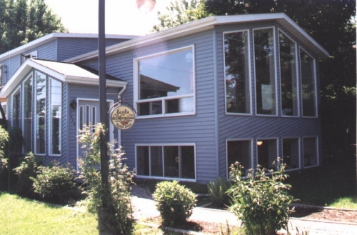 Ecole De Bilinguisme | 1420 Rue Caron, Sherbrooke, QC J1K 2H5, Canada | Phone: (819) 564-1767