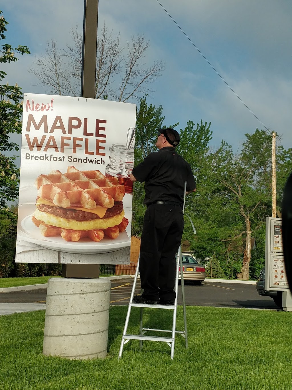 Tim Hortons | 4700 Military Rd, Niagara Falls, NY 14305, USA | Phone: (716) 297-4232