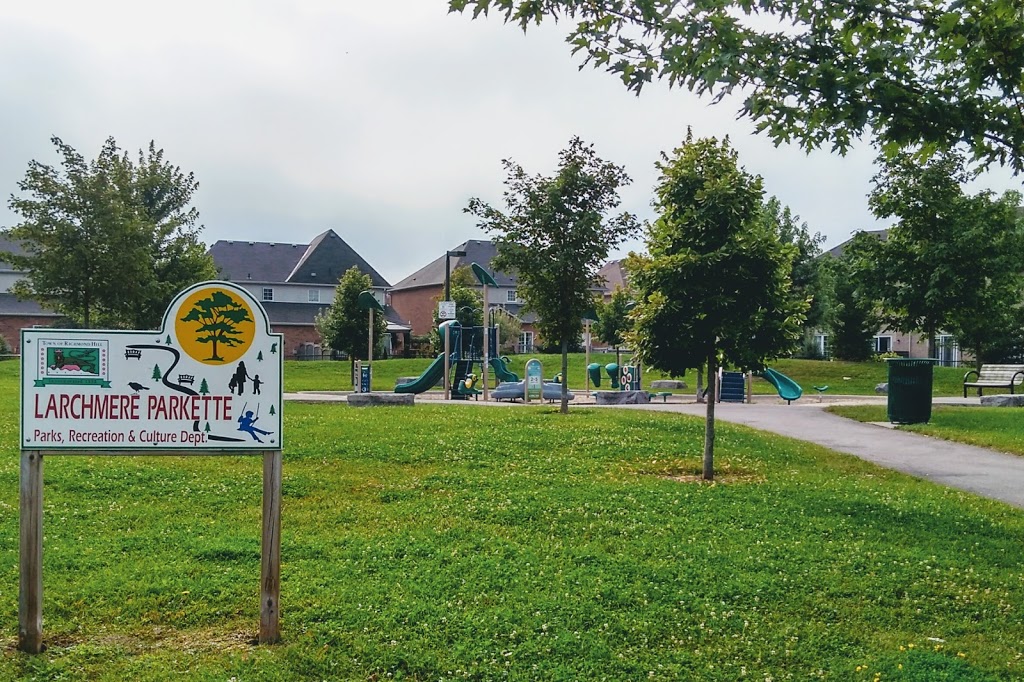 Larchmere Parkette | Old Colony Rd, Richmond Hill, ON L4E 5A4, Canada