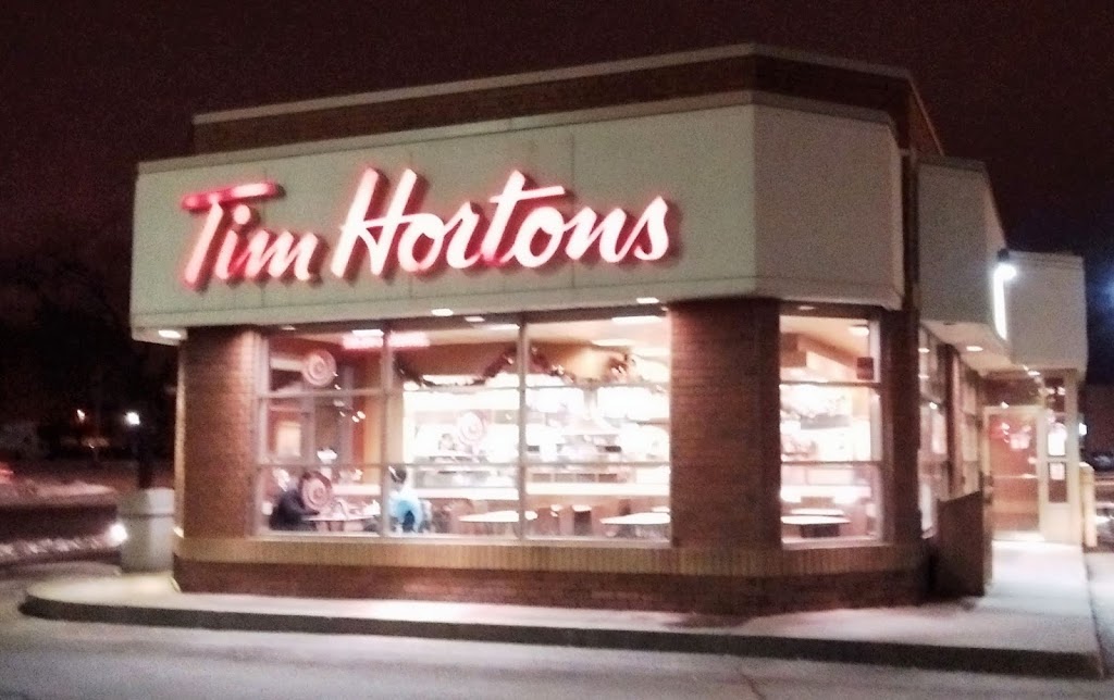 Tim Hortons | 825 Boulevard Vanier, Laval, QC H7C 2R3, Canada | Phone: (450) 661-9400