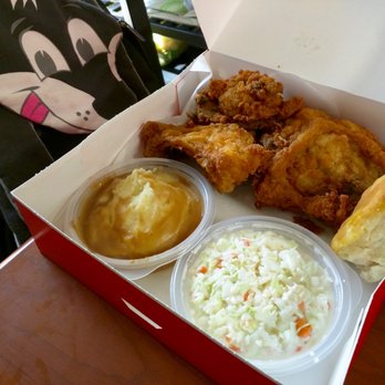 KFC | 131 S Albion St, Amherst, NS B4H 2X2, Canada | Phone: (902) 667-7408