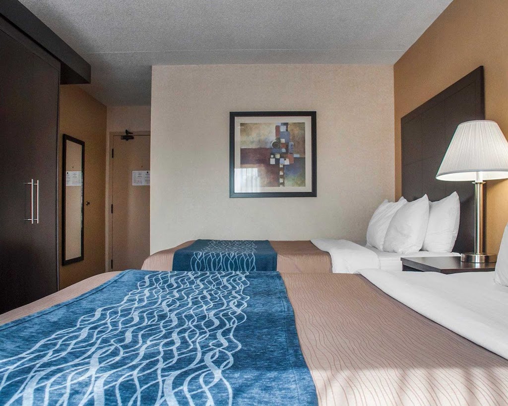 Comfort Inn | 100 Centennial Ave, St Thomas, ON N5R 5B2, Canada | Phone: (519) 633-4082