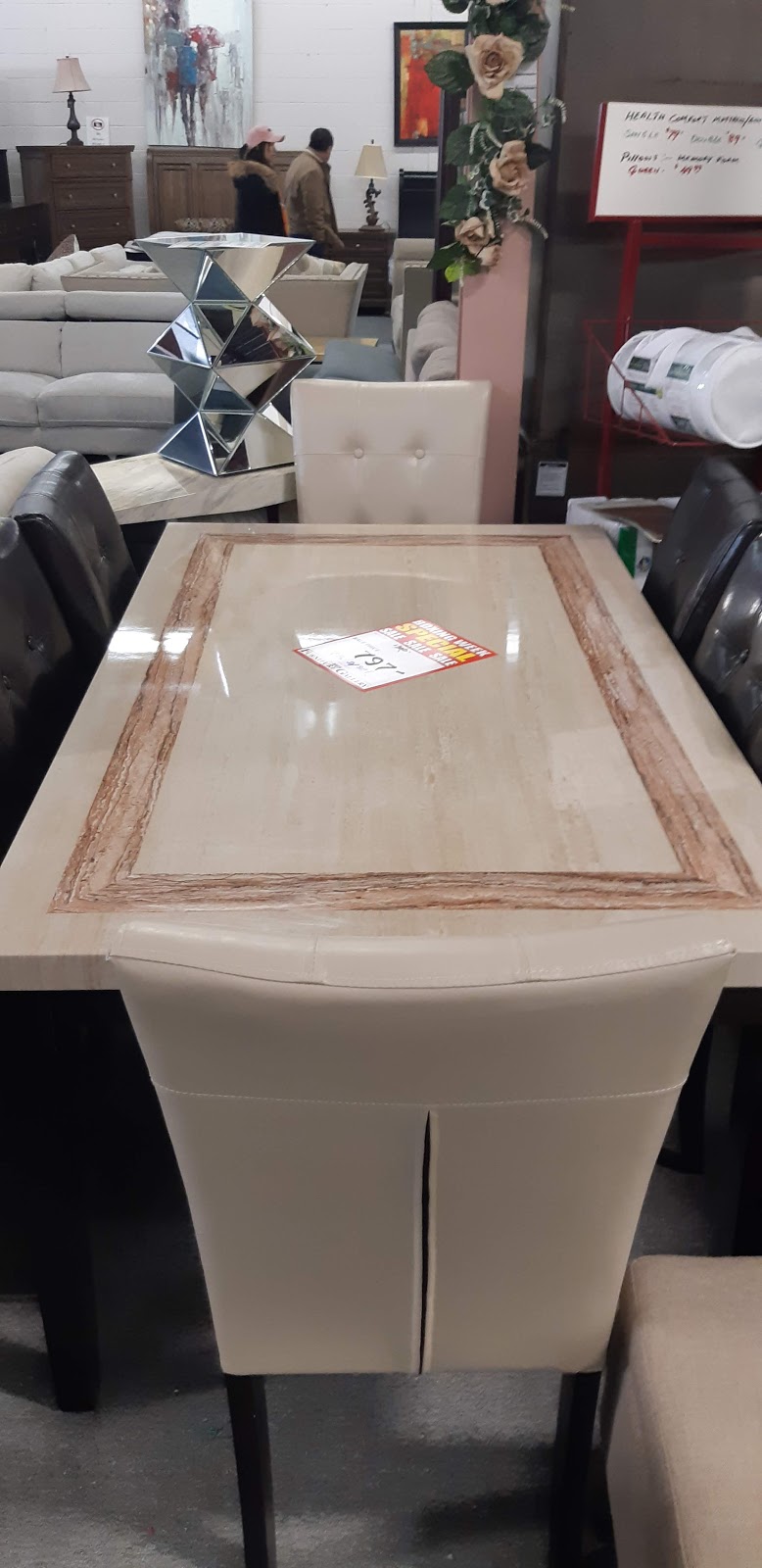 paramount furniture | 1329 Kennedy Rd, Scarborough, ON M1P 2L6, Canada | Phone: (647) 349-3339