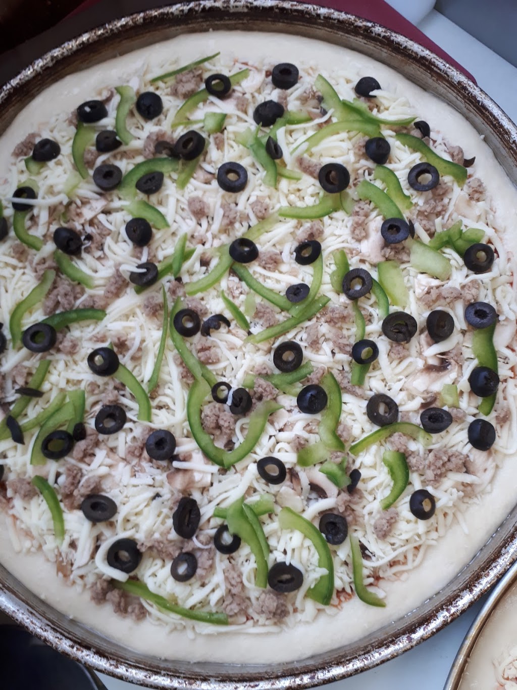 YROC Pizza | 5123 49 St, Innisfail, AB T4G 1L9, Canada | Phone: (403) 227-6669