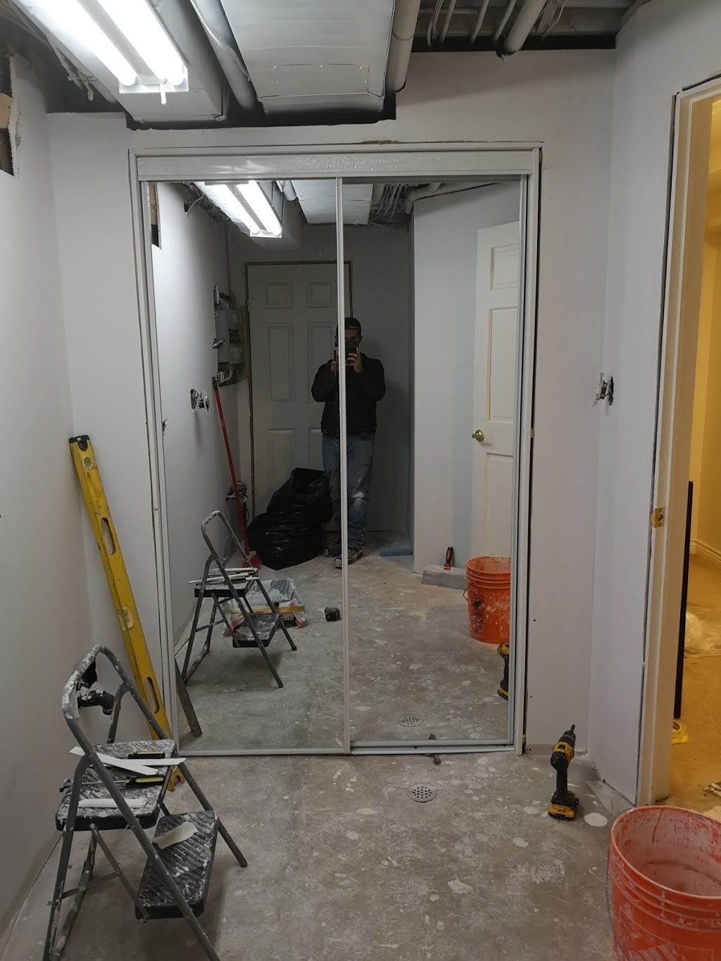 Renocontracting | 101 Westwood Rd #199, Guelph, ON N1H 7S1, Canada | Phone: (289) 700-4014